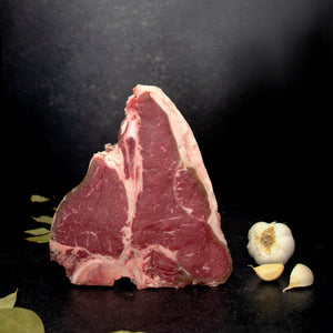 Fiorentina con filetto di bovino adulto della linea Pezzata rossa italiana. Carne fresca ideale per cotture alla griglia-Bbq.